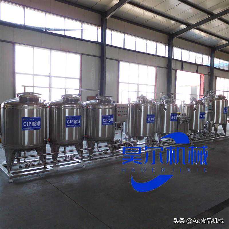 小型牛奶加工生产线 内蒙酸奶全套加工设备 全自动果汁饮料灌装设备